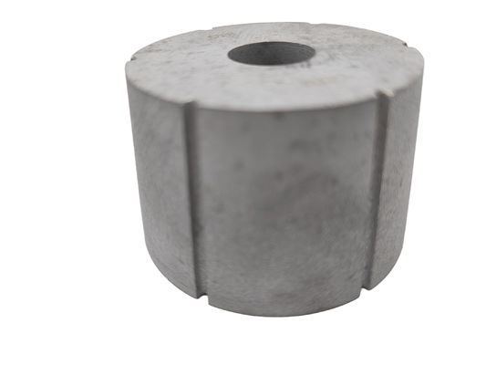 Carbide-koudoppervlak voor een precisie-koudoppervlak met een lange levensduur